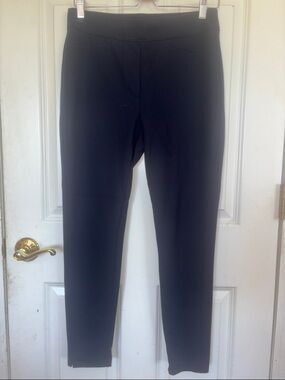Chico's Navy Slim Ponte Leggings